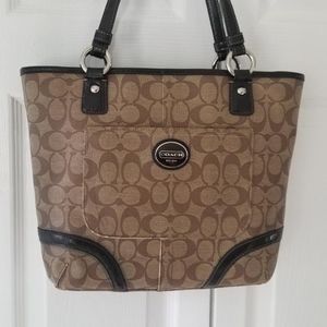 Authentic COACH SIGNATURE HERITAGE PEYTON TOTE